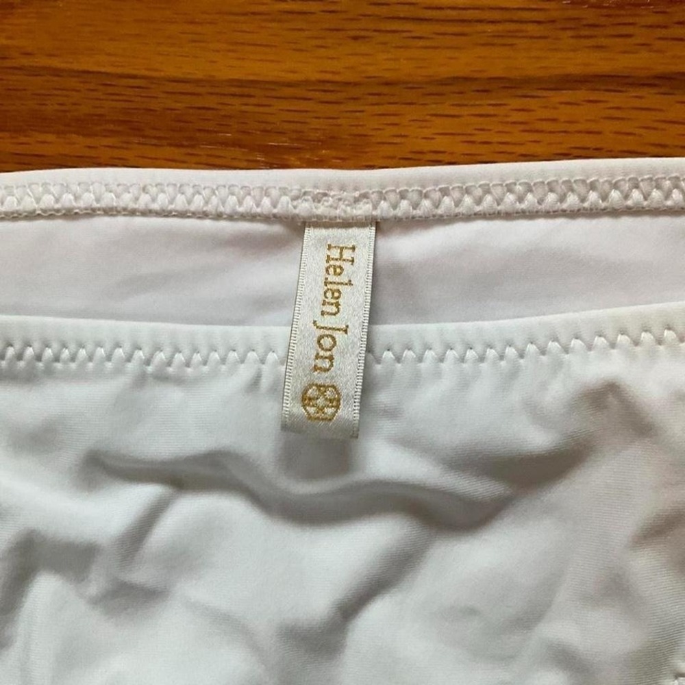 Helen Jon Preppy White + Gold Low Rise String Bikini Bottom Size Medium - Picture 2 of 5